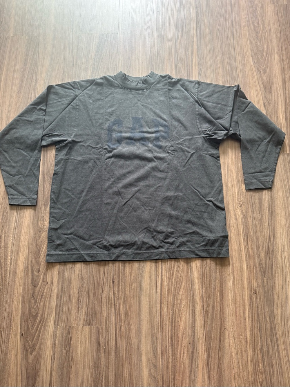 Yeezy Gap Balenciaga 10A Dove Long Sleeve Tee Black Size Small